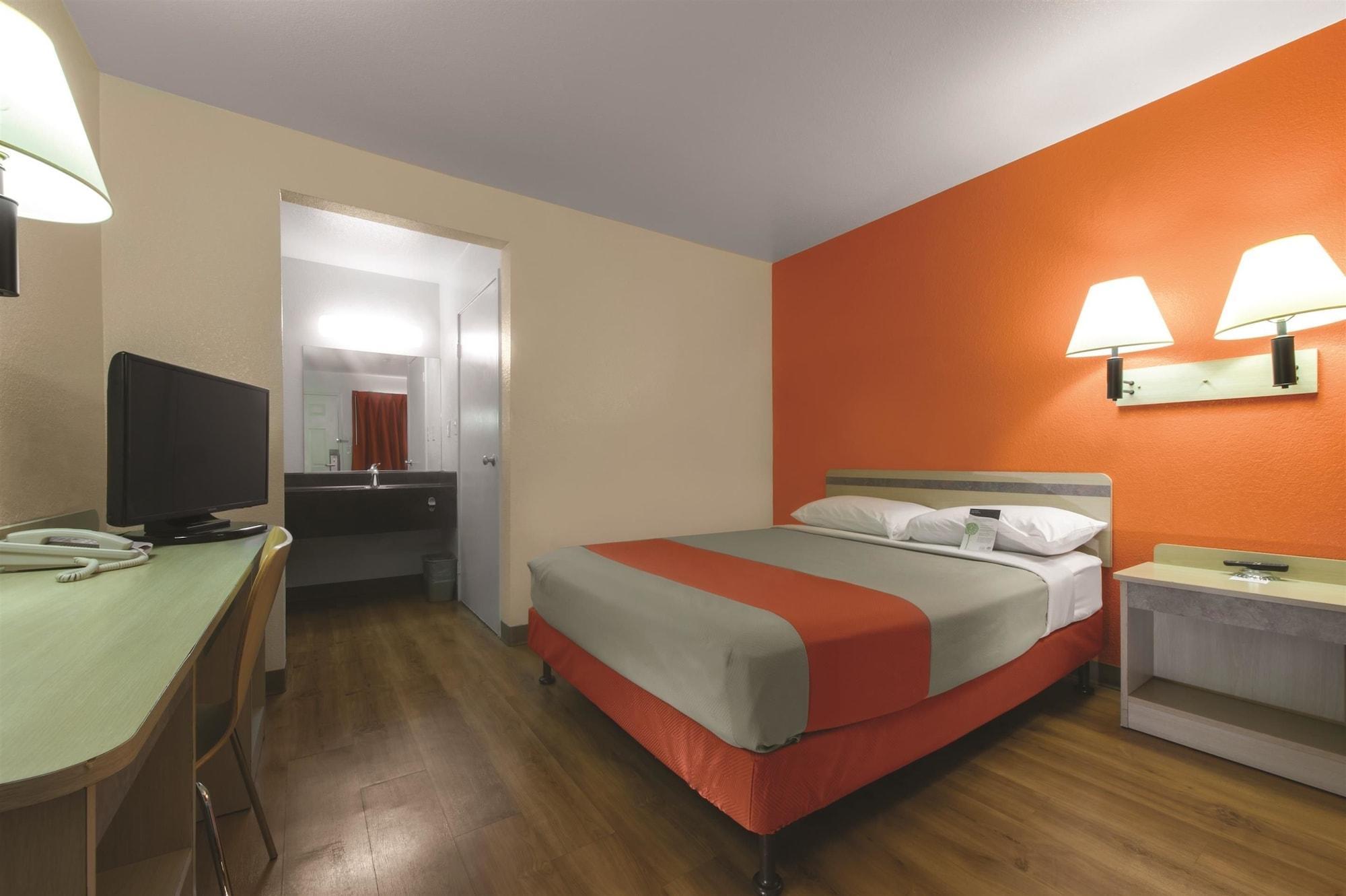 Travelodge By Wyndham Brattleboro Vt 외부 사진