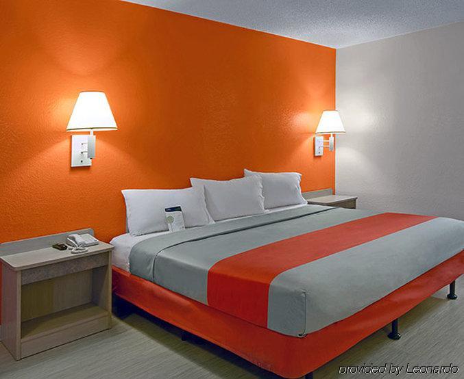 Travelodge By Wyndham Brattleboro Vt 외부 사진